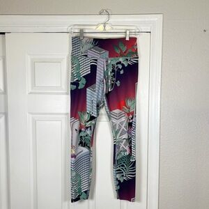 Nike Womens Japan Tokyo
Building Dri-FIT Epic Lux Leggings Running Tights Size S